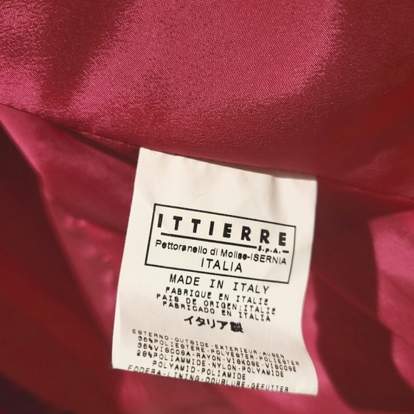 Dolce & Gabbana skirtsuit - Picture 7 of 14